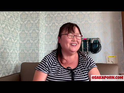❤️ Fette japanische Mutter zeigt ihre riesigen Titten und genießt ein Sexspielzeug. Eine 51-jährige asiatische Mutter spricht über ihre sexuellen Erfahrungen. Yukiko 1 OSAKAPORN fette Milf ☑ Quality porn bei uns ❌️❤